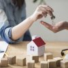 Cum să cumpărați o casă în UK în 2022 Sfaturi despre cum să cumpărați o casă în UK